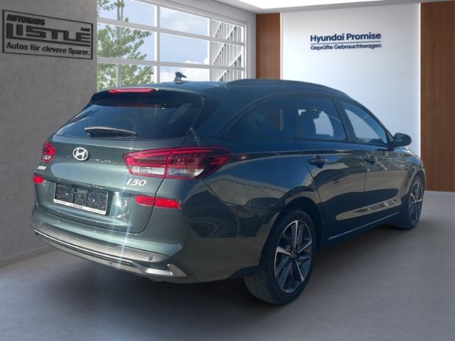 Fahrzeugabbildung Hyundai i30 FL Kombi (MY25) 1.5 T-GDI (140PS) 48V 7-DCT