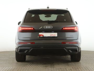 Audi Q7 - 7