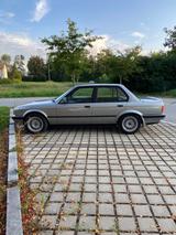 BMW E30 320i  - BMW Gebrauchtwagen von 1989