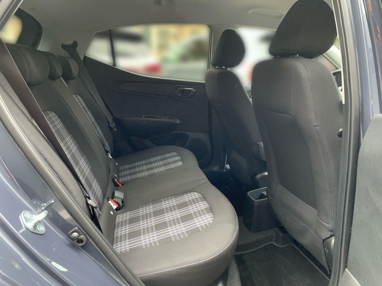 Fahrzeugabbildung Hyundai i10 1.2 Prime Automatik Navi Allwetter