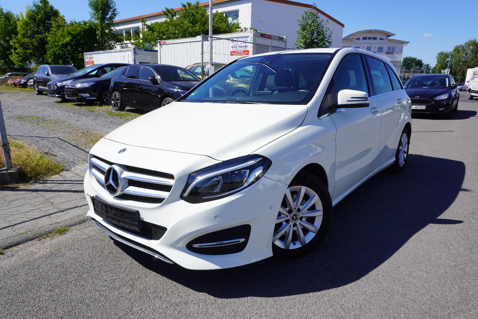 Mercedes-Benz B 220 4Matic Edition B - 1. Hand - top gepflegt