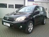 Toyota RAV 4 2.0 4AW 4x4  2.HAND,KLIMA,TEMPOMAT - schwarze Toyota RAV 4