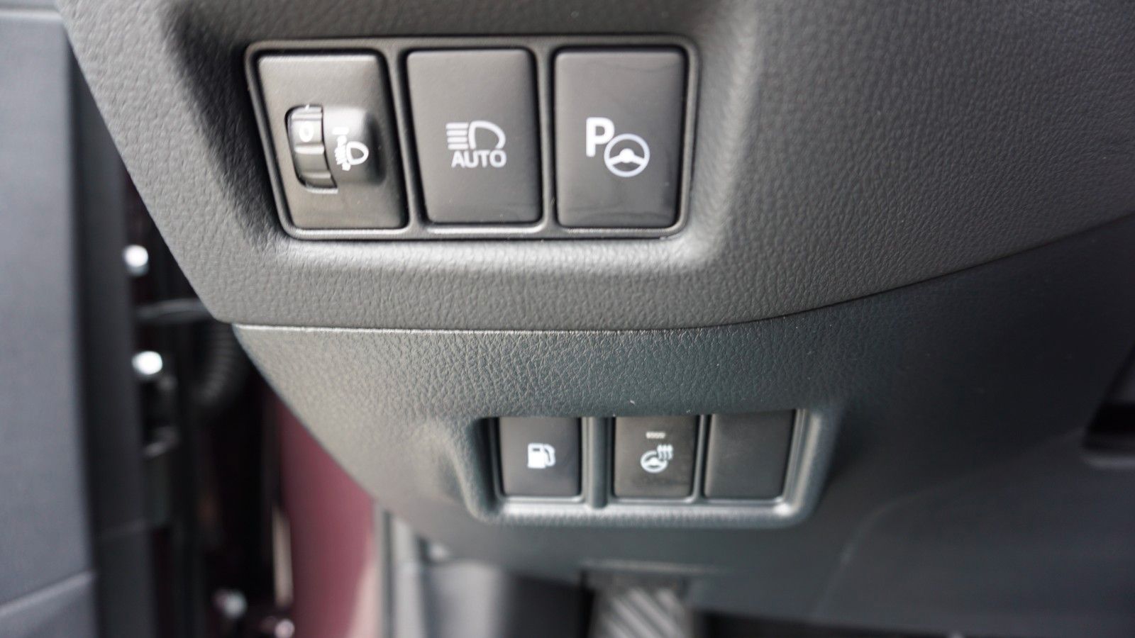 Fahrzeugabbildung Toyota C-HR Hybrid Team DE, Navi,Keyless,ACC,LED,Kamera