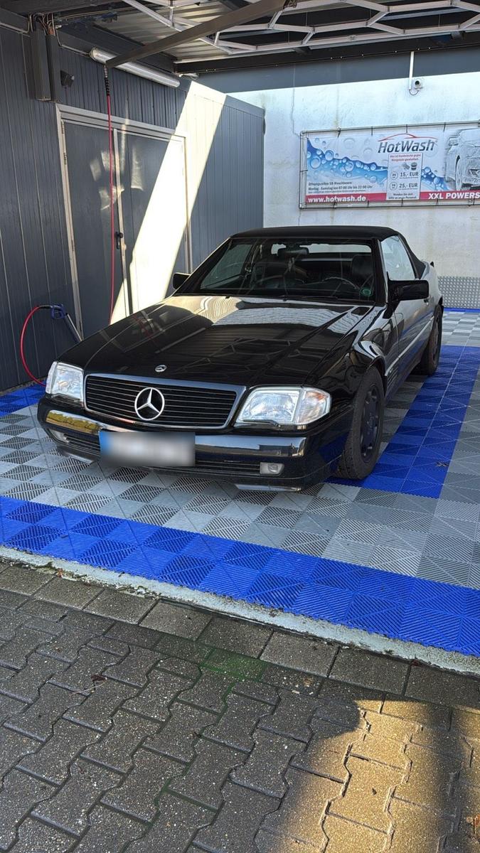Mercedes-Benz SL 300