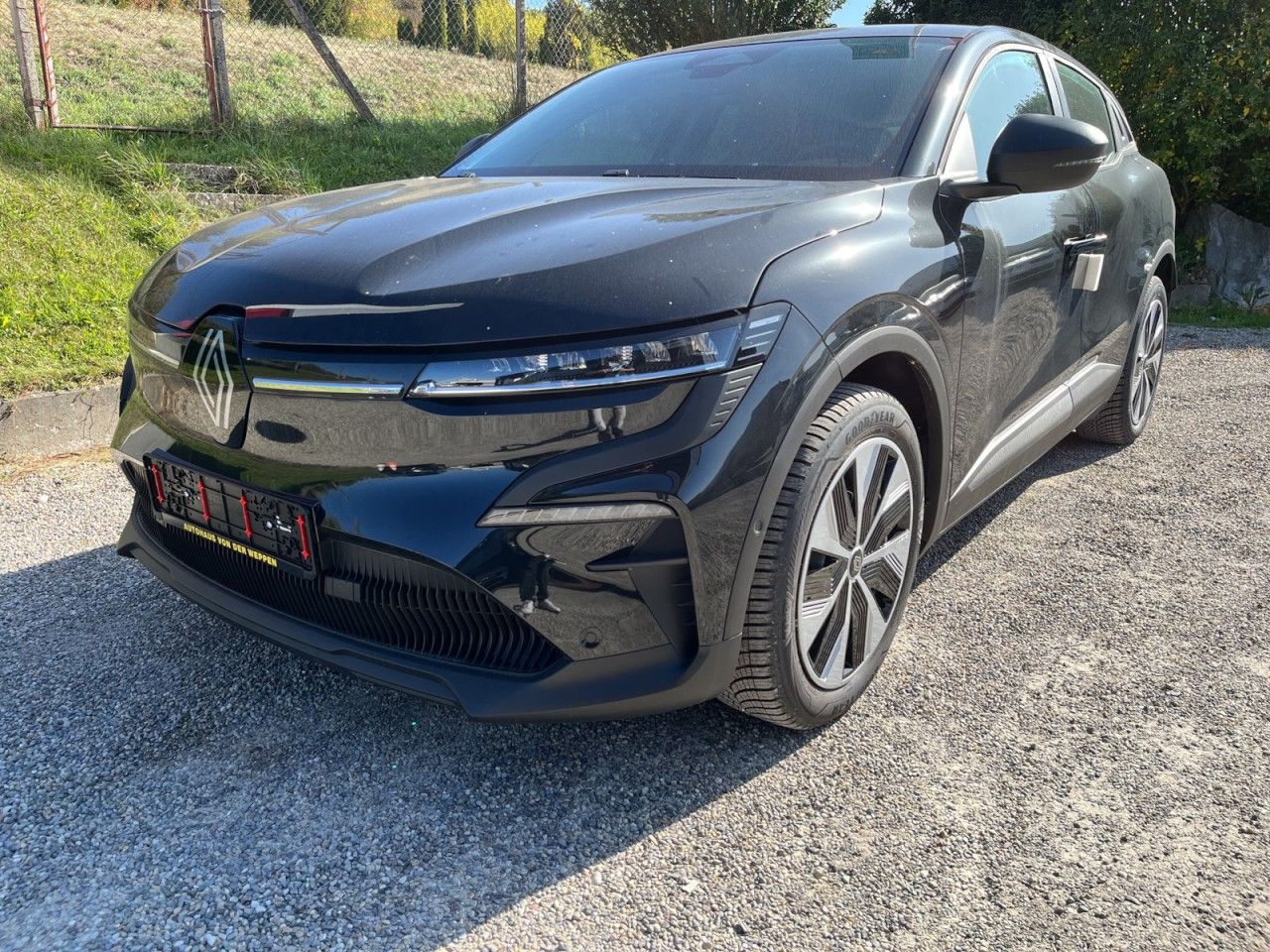 Renault Megane E-TECH - Bild 8