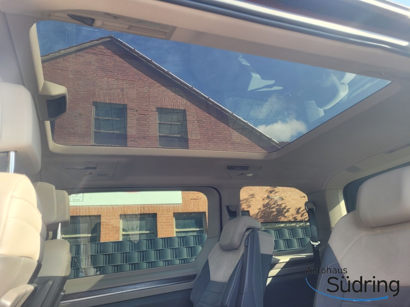 Multivan Style 2.0 TSI DSG HUD StandHZG AHK Pano