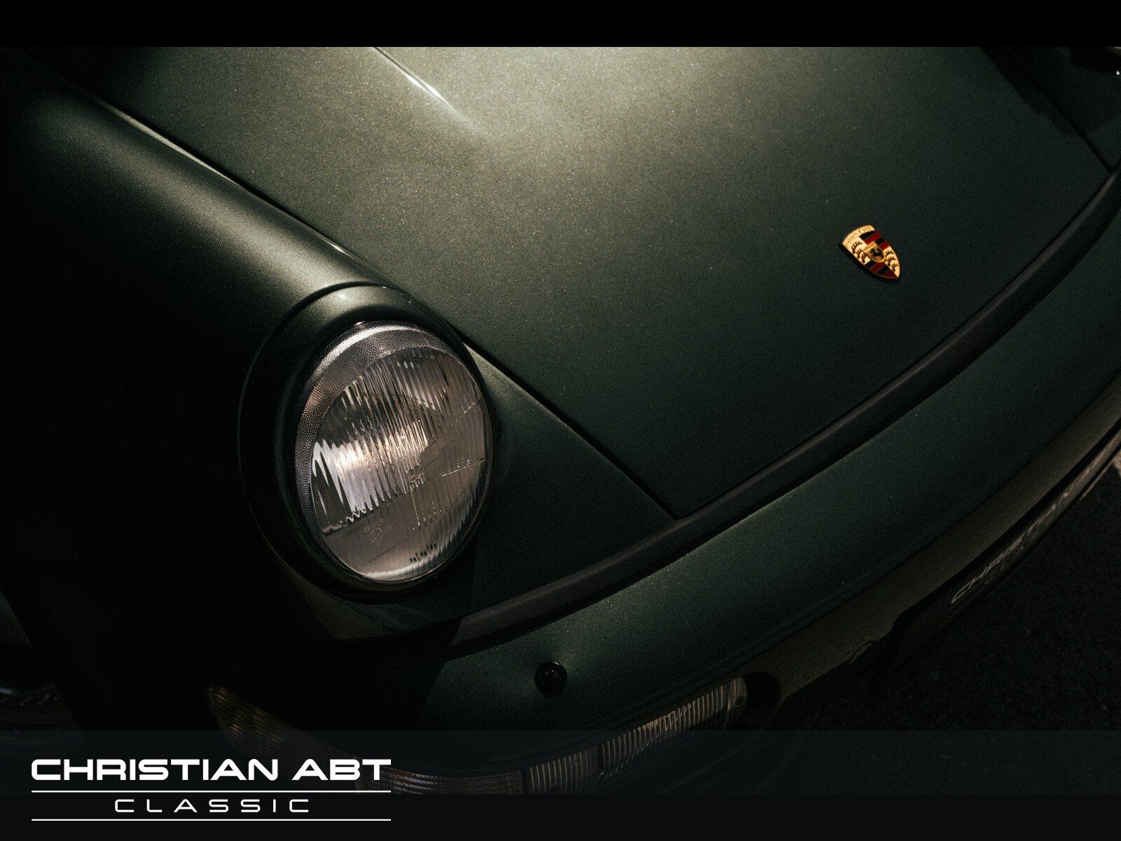 Fahrzeugabbildung Porsche 964 Turbo oak green metallic * perfekter Zustand