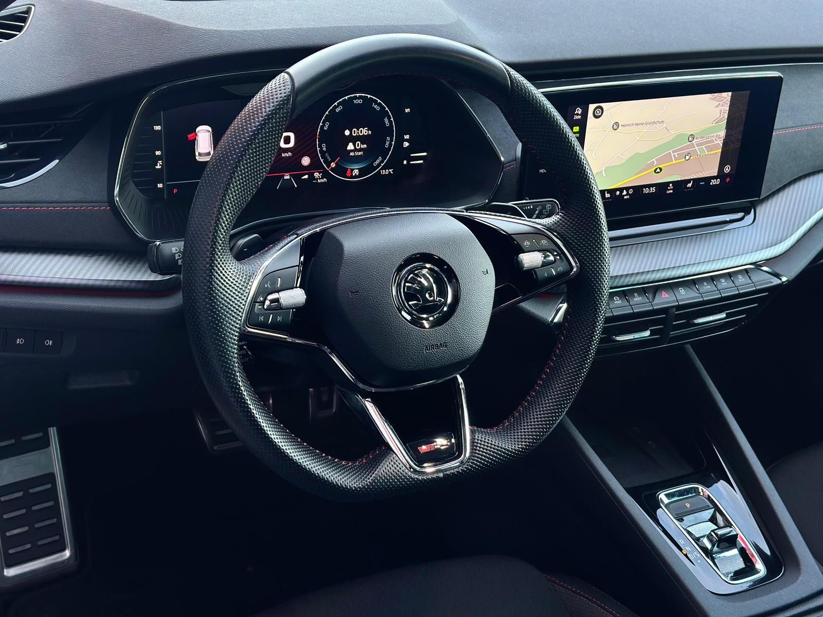 SKODA Octavia 2.0TDI RS* MATRIX#AHK#SHZ#FH#ACC#NAV#HUD - Image 24