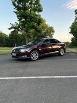 Volkswagen Passat 2.0 TDI SCR 140kW DSG 4MOTION Highlin... - Volkswagen Passat mit Diesel-Antrieb: Standheizung, Limousine