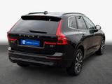 Volvo XC60 B5 B AWD Core SiH 19''Alu-GJR Win Privacy A - Volvo XC60: Core