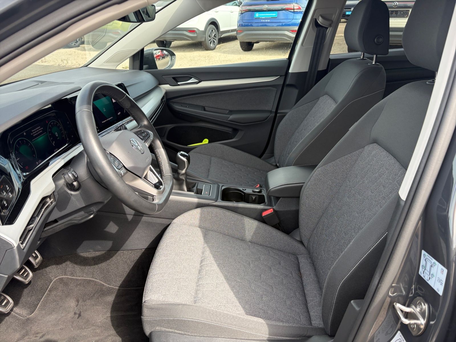 Volkswagen Golf - Bild 10
