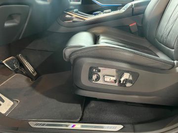 BMW X7 - 11