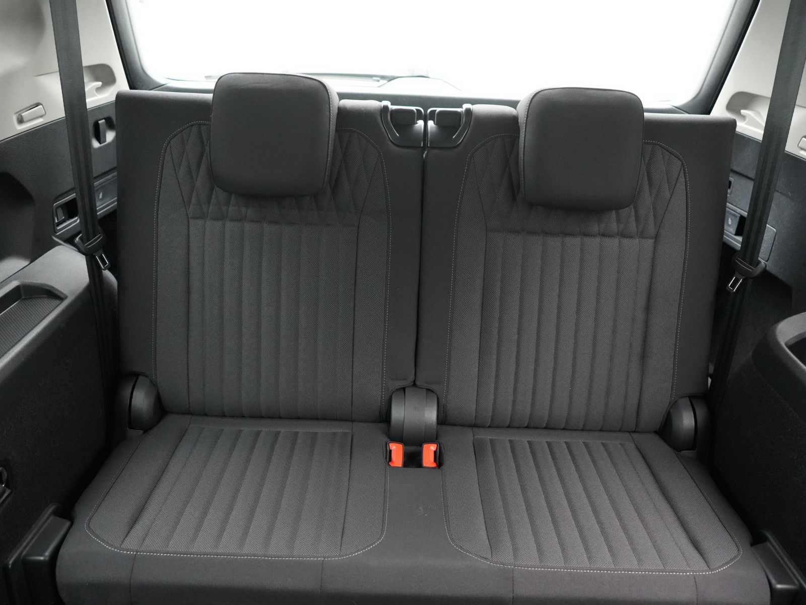 Volkswagen Tiguan Allspace - Bild 17