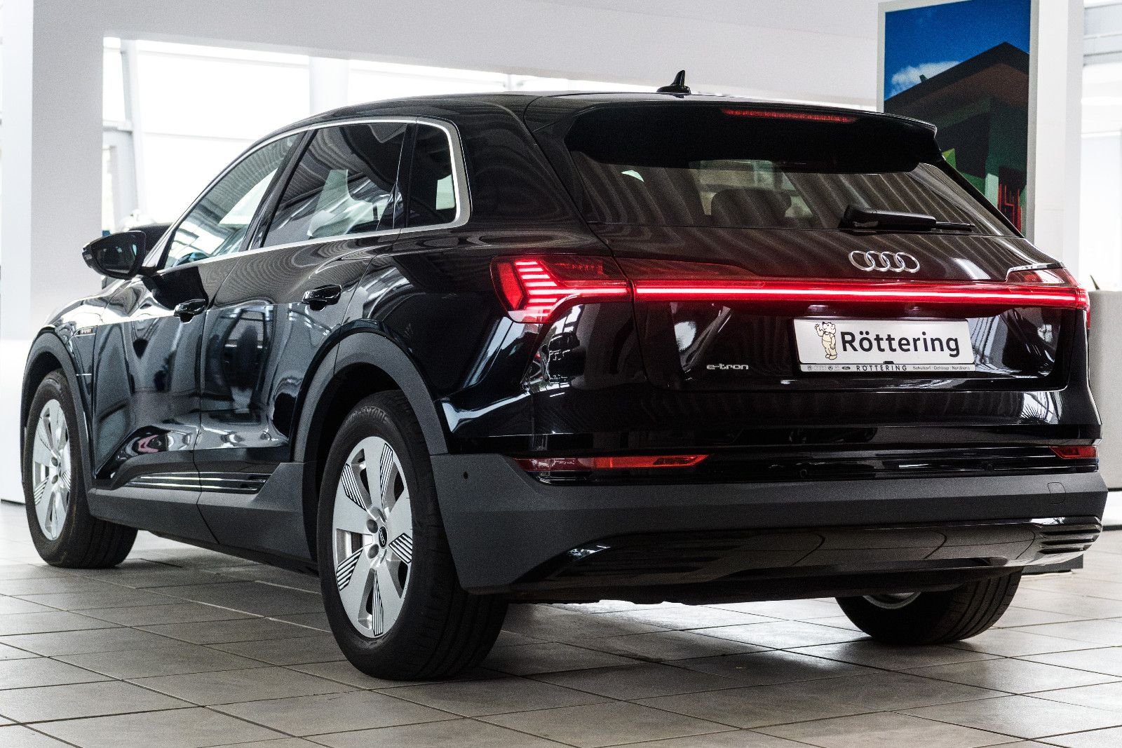 Fahrzeugabbildung Audi e-tron 50 quattro LED+NAVI+SZH+RFK