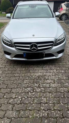 MERCEDES-BENZ C 300 de T Autom. -