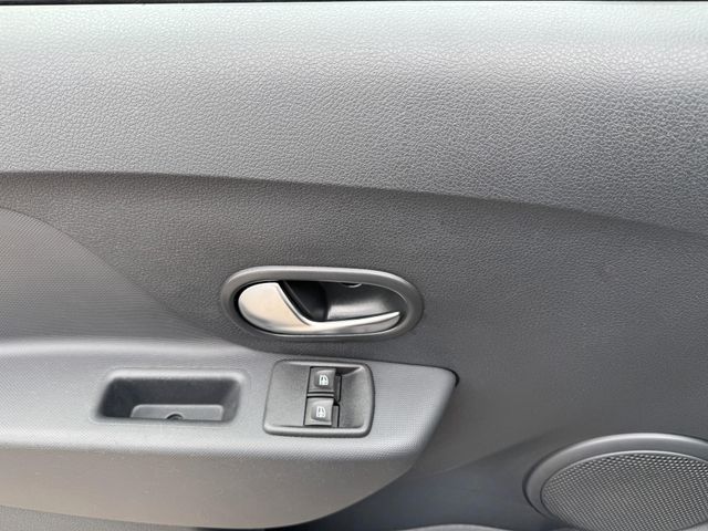 DACIA Sandero — Foto 15