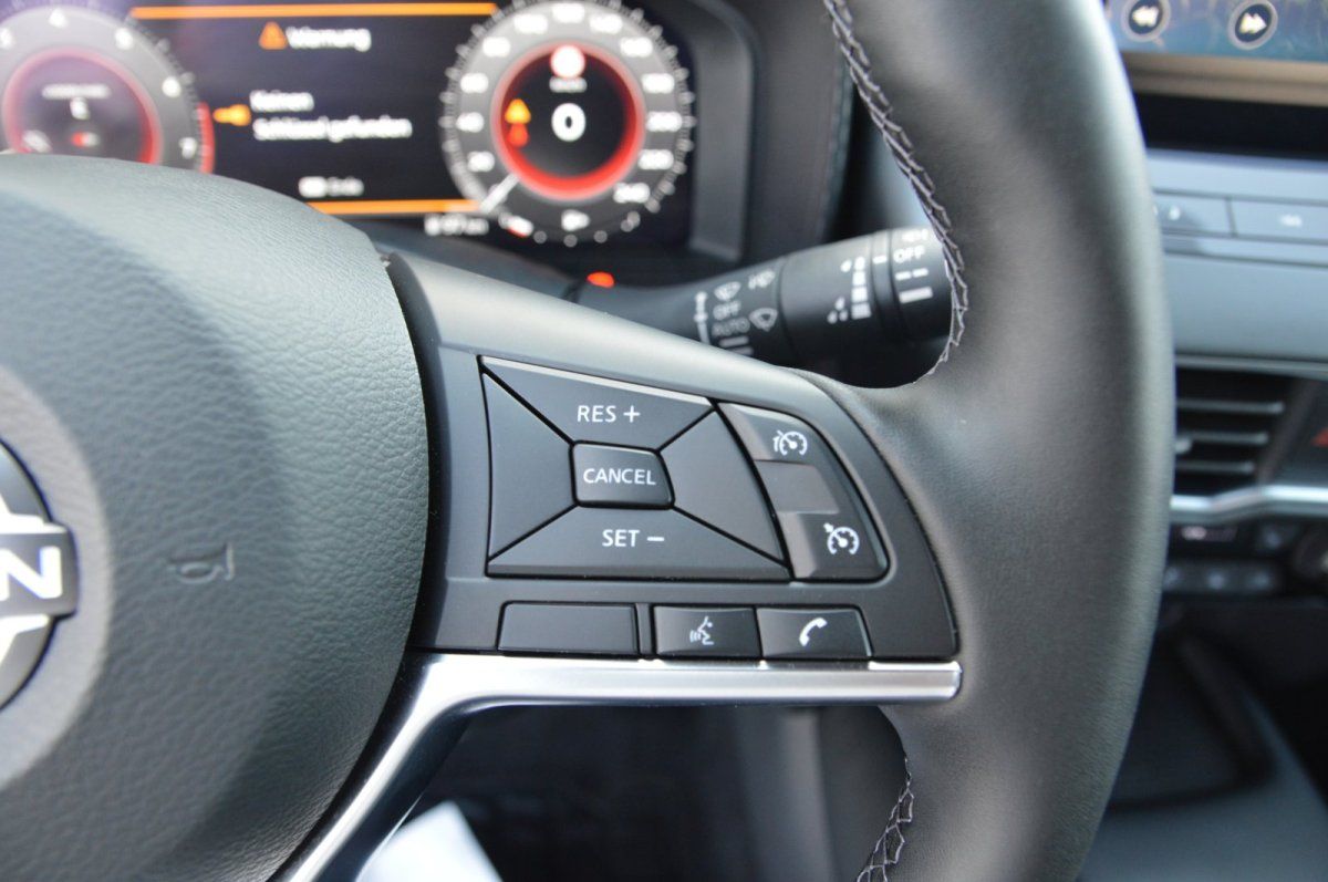 Fahrzeugabbildung Nissan Juke   N-Connecta neues Modell