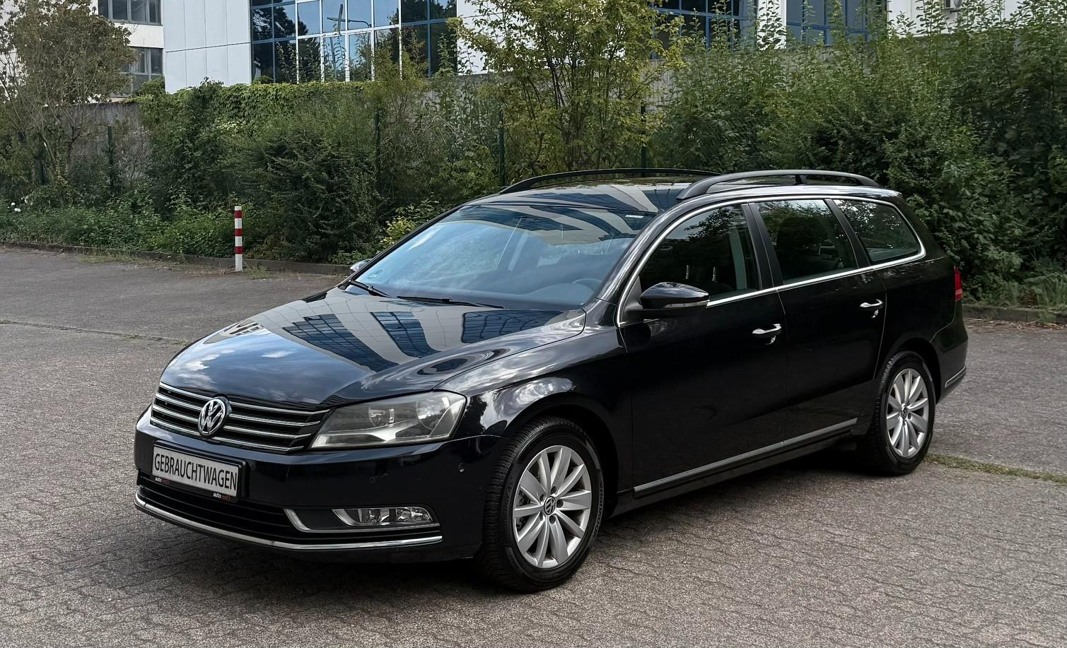 Volkswagen Passat 2012 — photo 14