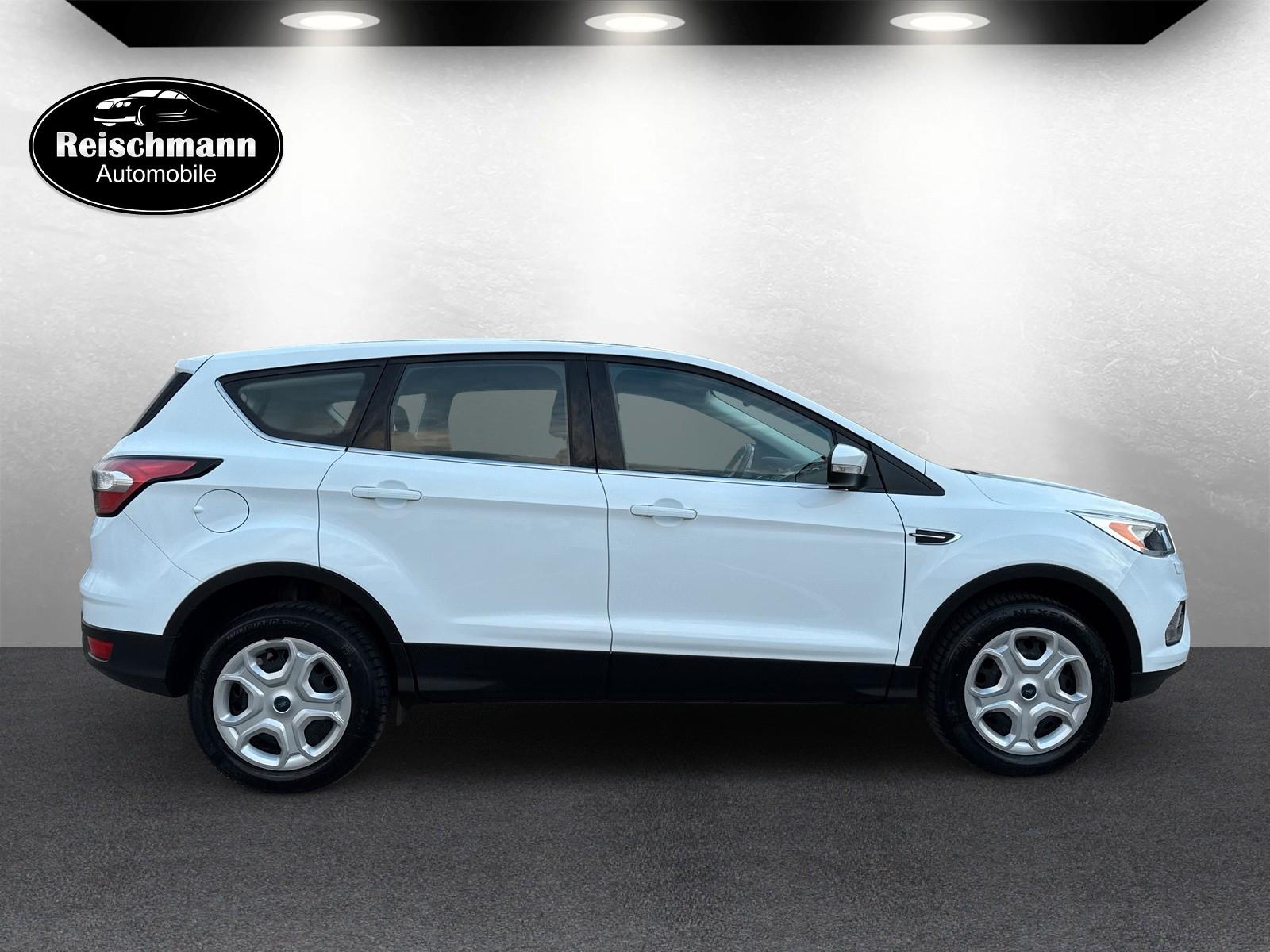 Ford Kuga 1,5 EcoBoost Klima Sitz+Lenkradh. 8fach uvm