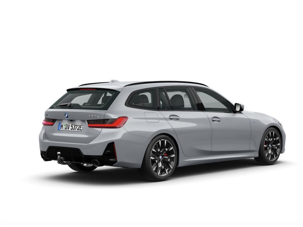 BMW 330e Touring xDrive M-Sport Pro FACEL. PANO AHK foto 4