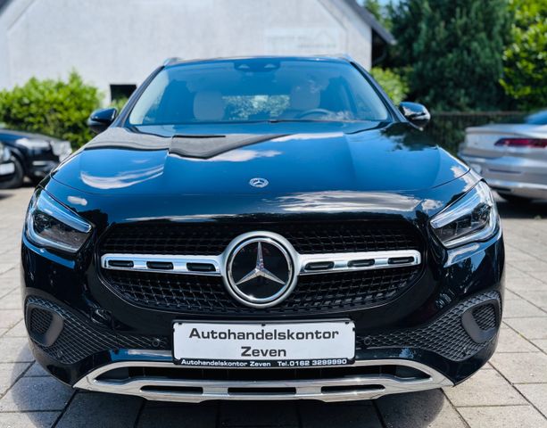 Mercedes-Benz GLA -Klasse 220D Progressive /SHZ/LED/Navi/AHK