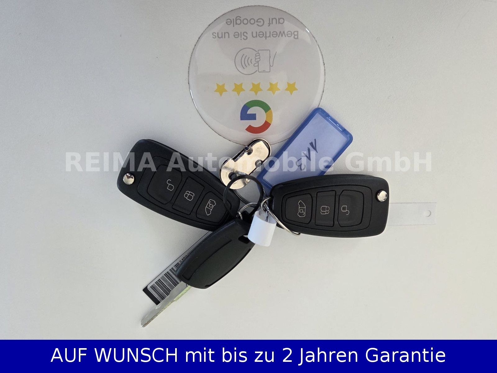 Fahrzeugabbildung Ford Transit Custom 2,0 TDi Kombi 9 Sitzer, Kamera