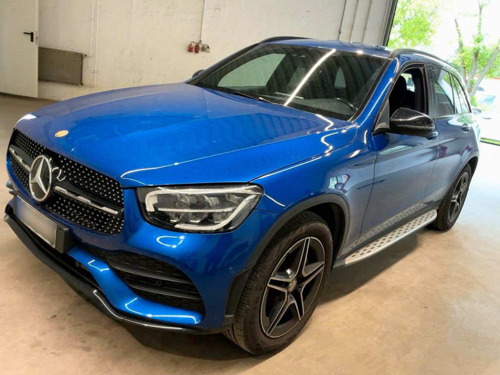 Image of Mercedes-Benz GLC 300