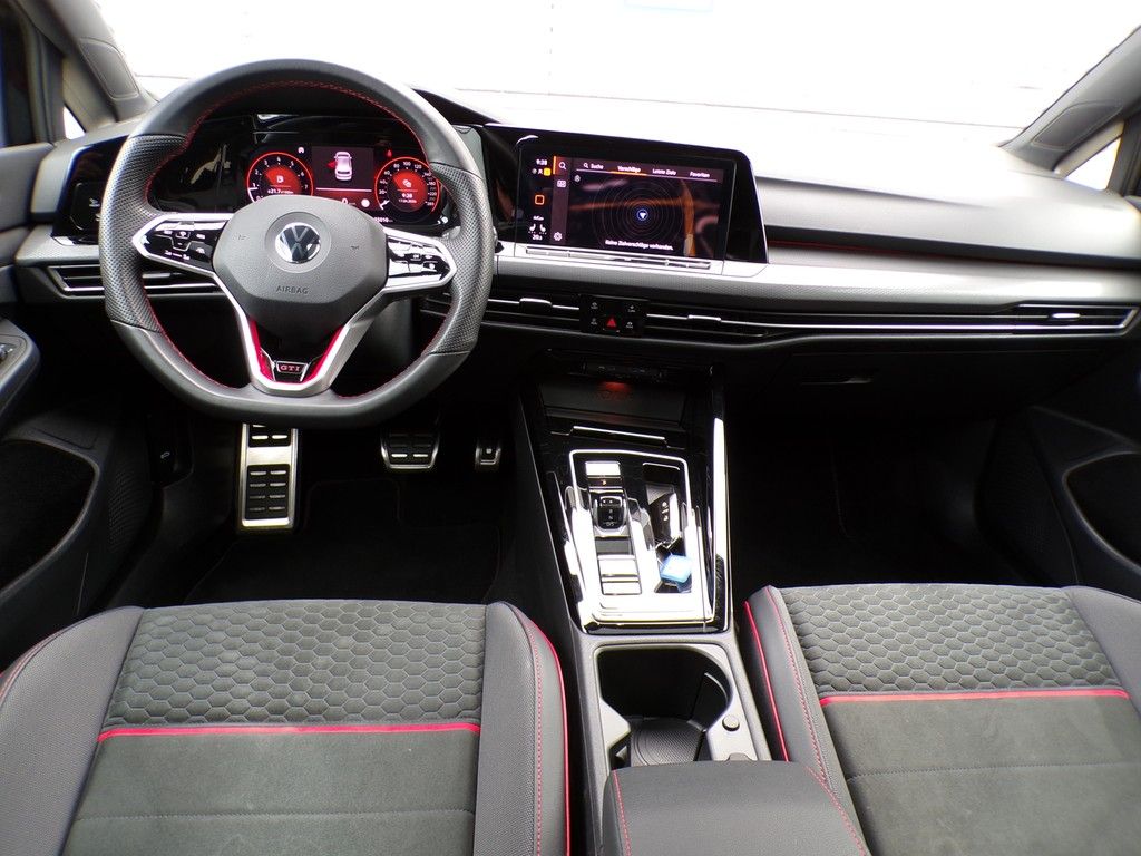 Fahrzeugabbildung Volkswagen Golf GTI Clubsport 2,0 TSI DSG *BlackStyle*LED*P