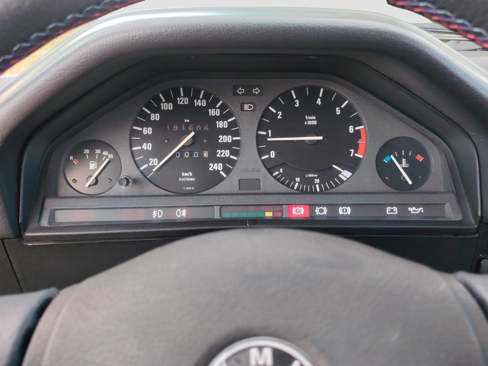 BMW E30 - 316I - E30 -102 CV - BVM