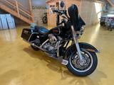 Harley-Davidson ELECTRA GLIDE CLASSIC FLHT - HARLEY-DAVIDSON ELECTRA GLIDE CLASSIC