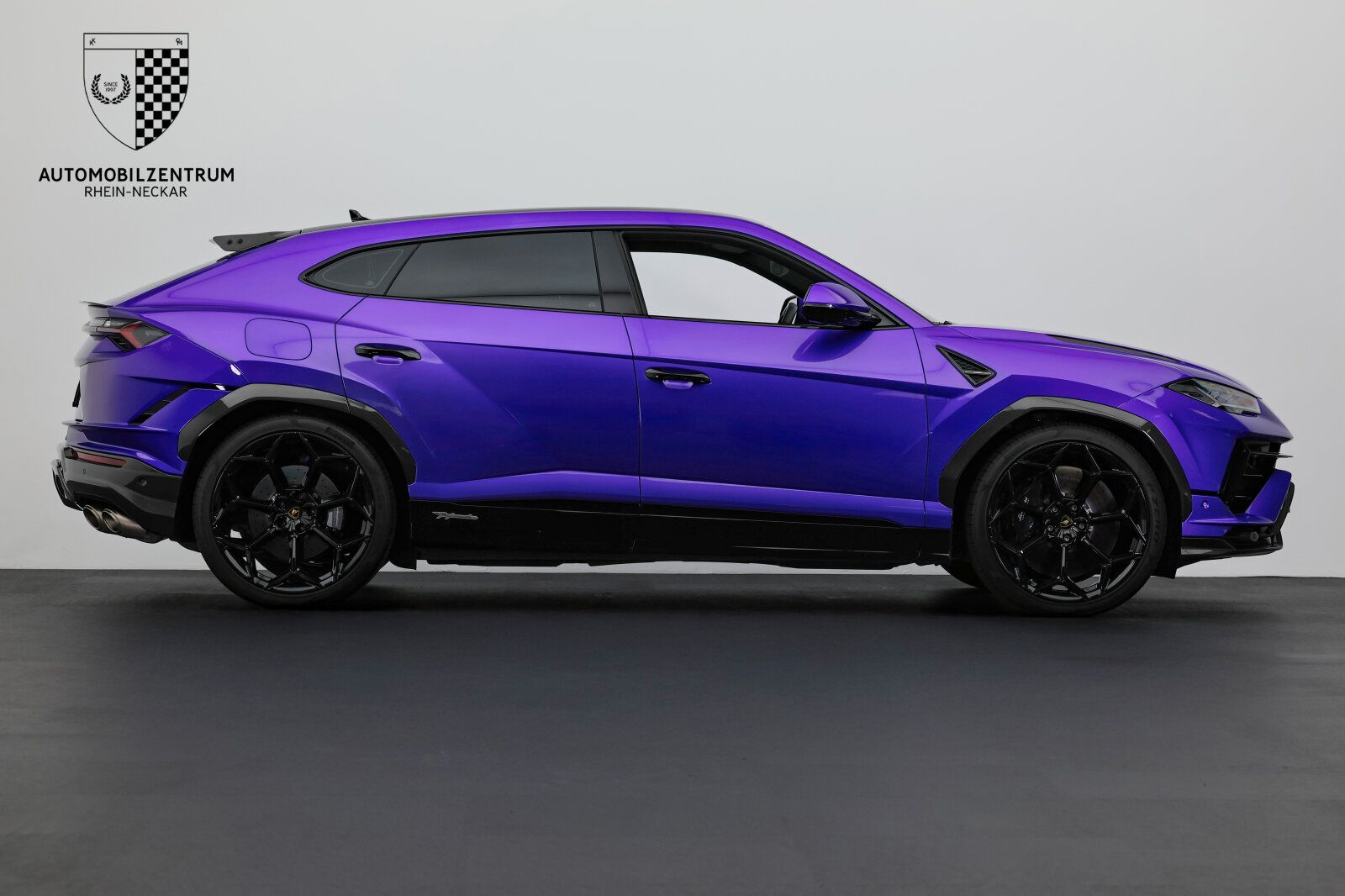 Lamborghini Urus - Bild 8