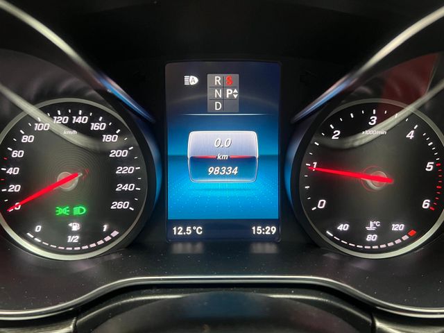 Mercedes-Benz V300d Lang 4 Matic,AVANTGARDE,7.Sitzer,LED