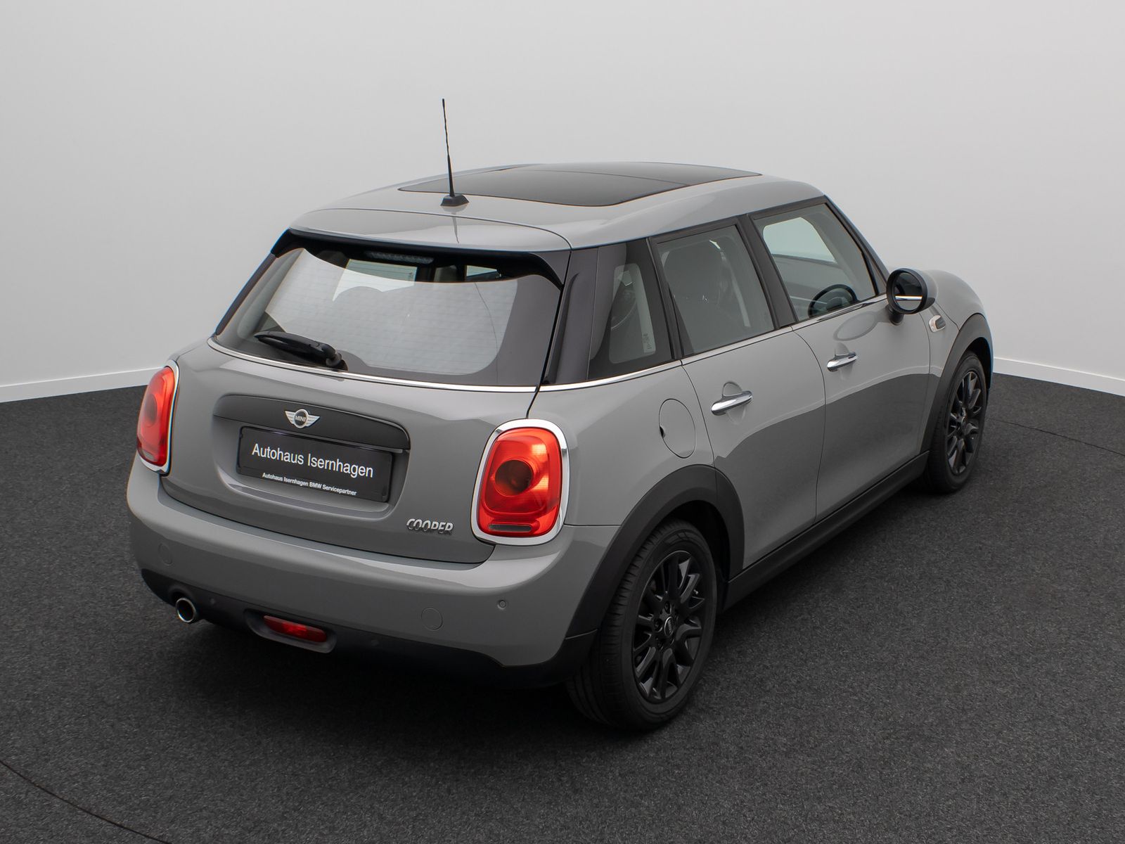 Fahrzeugabbildung MINI Cooper Clubman Tempomat ParkAss Panorama LM