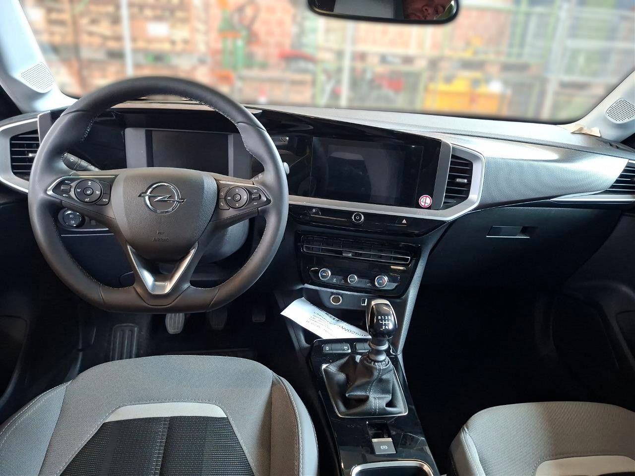 Fahrzeugabbildung Opel Mokka ELEGANCE 1.2T NAVI/LED/KAMERA/SPORT/SH/DAB