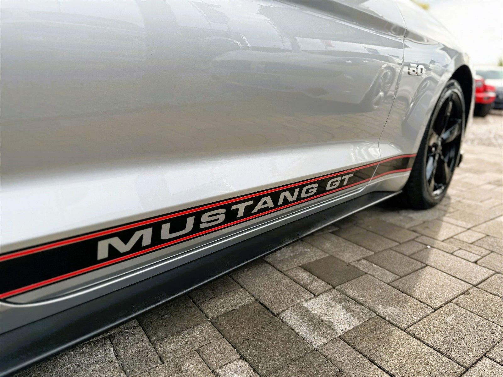 Fahrzeugabbildung Ford Mustang Shelby GT 500 5.0 V8 Premium Performance
