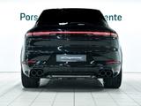 Porsche Cayenne E-Hybrid SportDesign - Porsche Cayenne: Sport