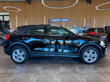 Audi Q2 *1.HAND*19%MWST*TEMPO*NAVI*PDC*KAM*LED*