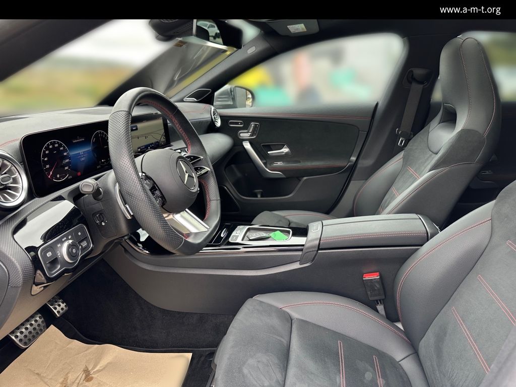 MERCEDES-BENZ CLA 250