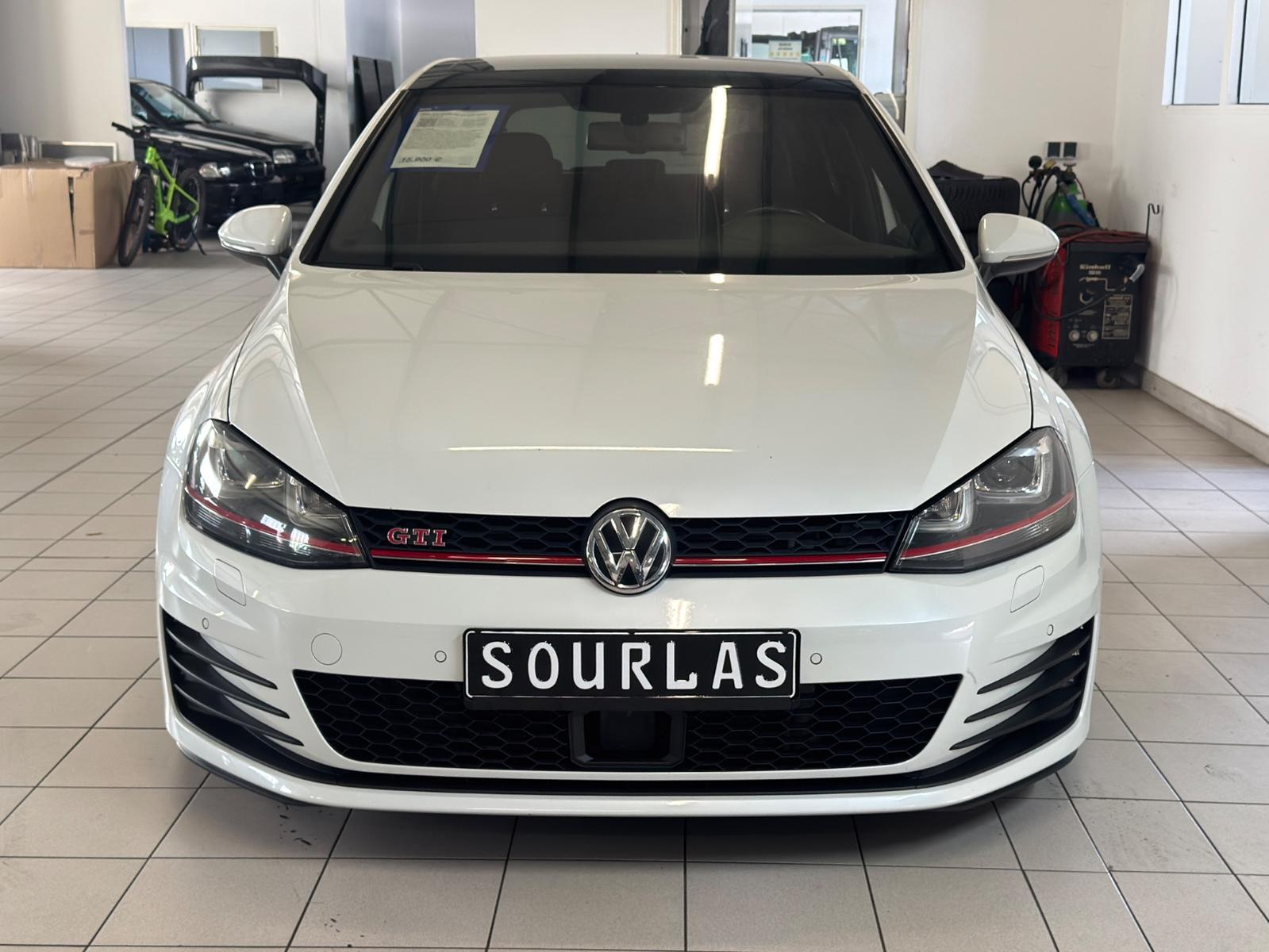 Volkswagen Golf VII Lim. GTI Performance Panorama DSG