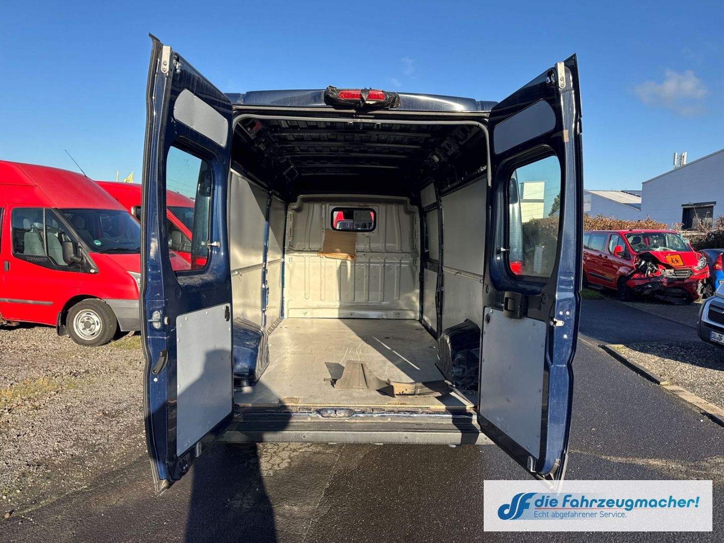 Fahrzeugabbildung Fiat Ducato Grossr.-Kasten33 140 L4H2 MOTORSCHADEN