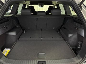 Skoda Kodiaq 2.0 TDI 4x4 Sportline Pano AHK 7-Sitze