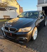 BMW E91 318d - BMW 318: 318d E91