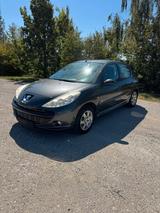 Peugeot 206 Plus Generation Voll fahrbereit - Peugeot 206 in Nürnberg