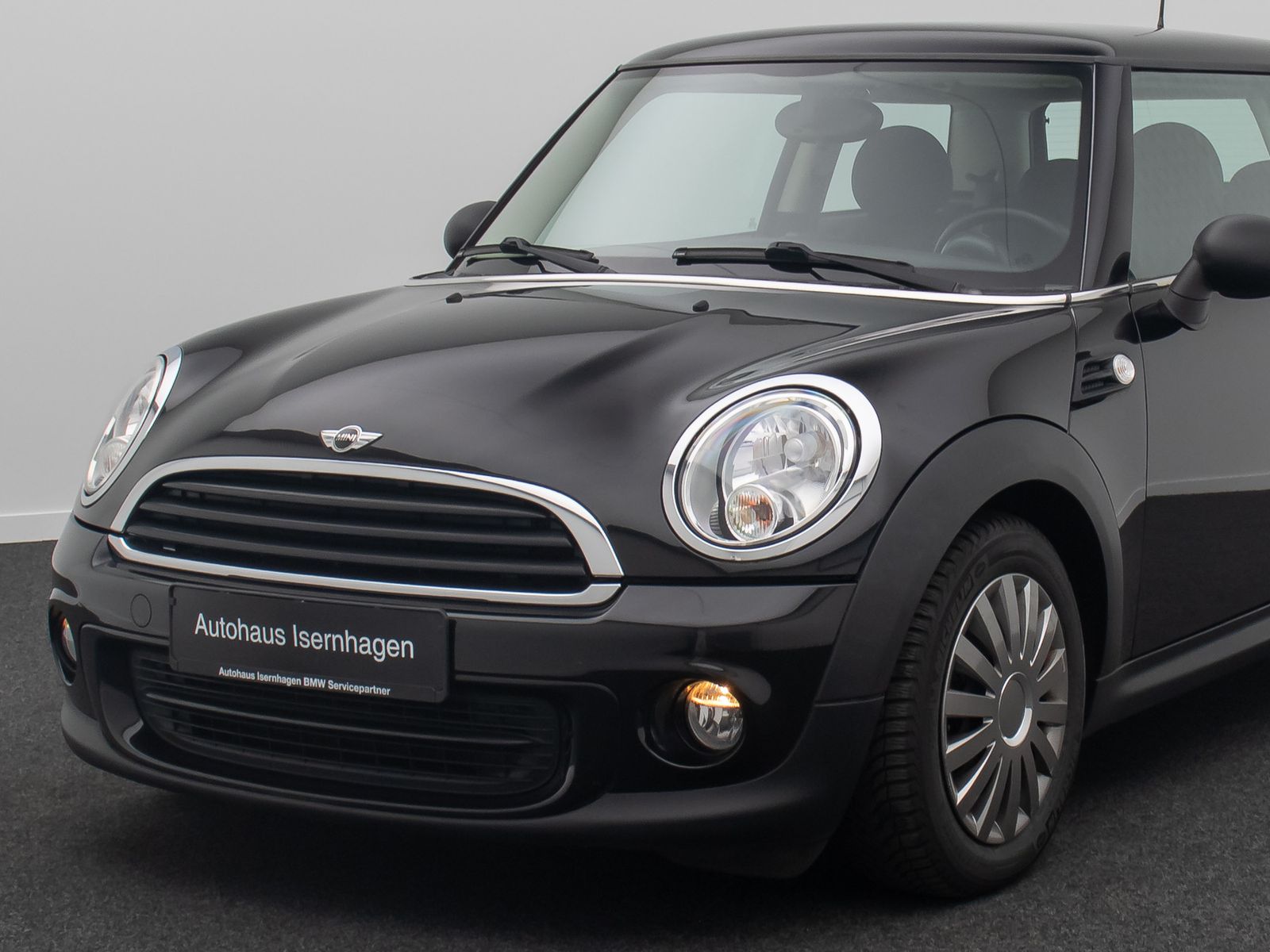 Fahrzeugabbildung MINI One Clubman Pepper PDC CD Bordcomputer Nebelsch