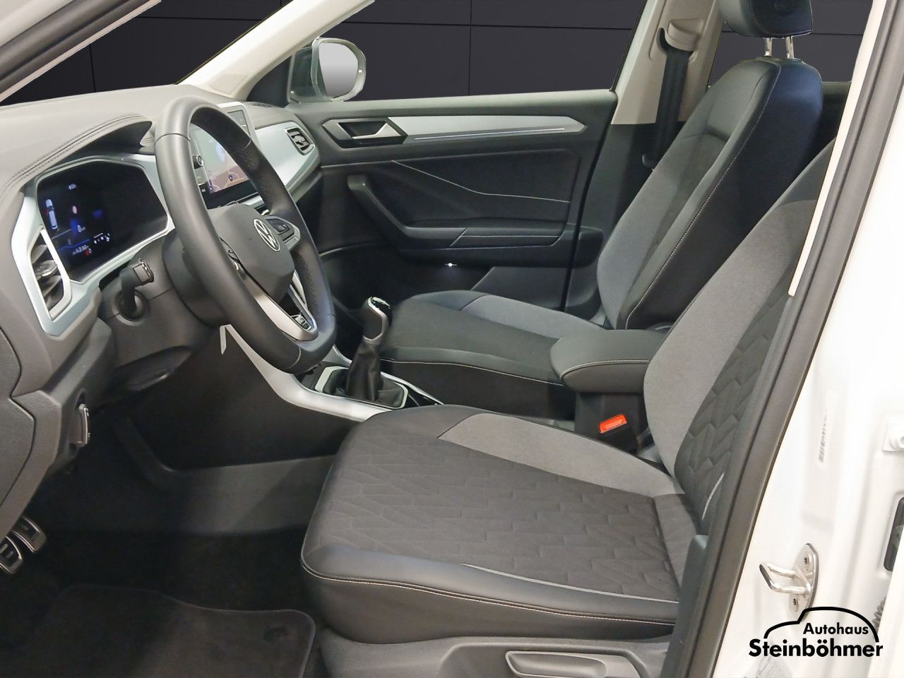 Volkswagen T-Roc - Bild 15