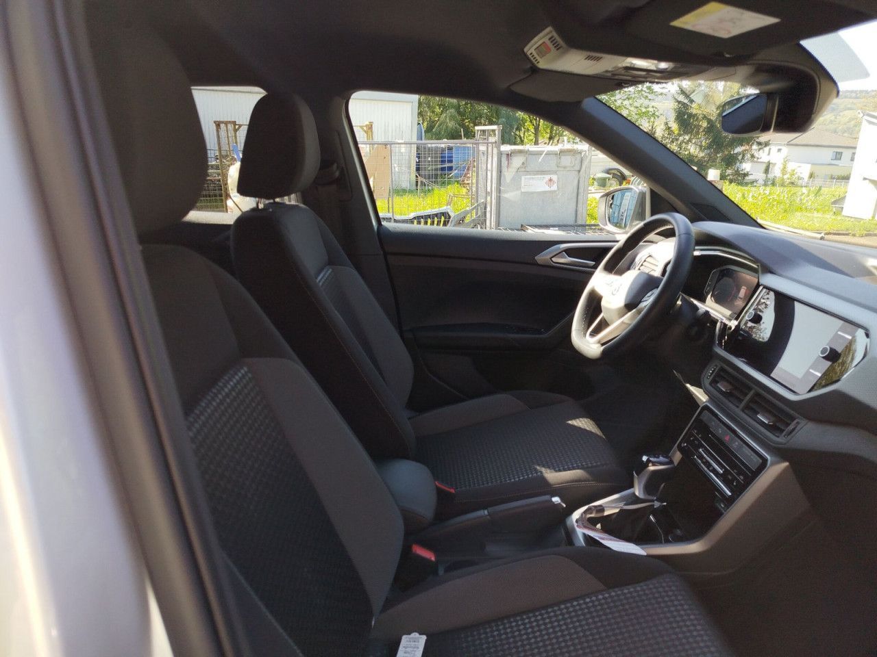 Fahrzeugabbildung Volkswagen T-Cross ACTIVE