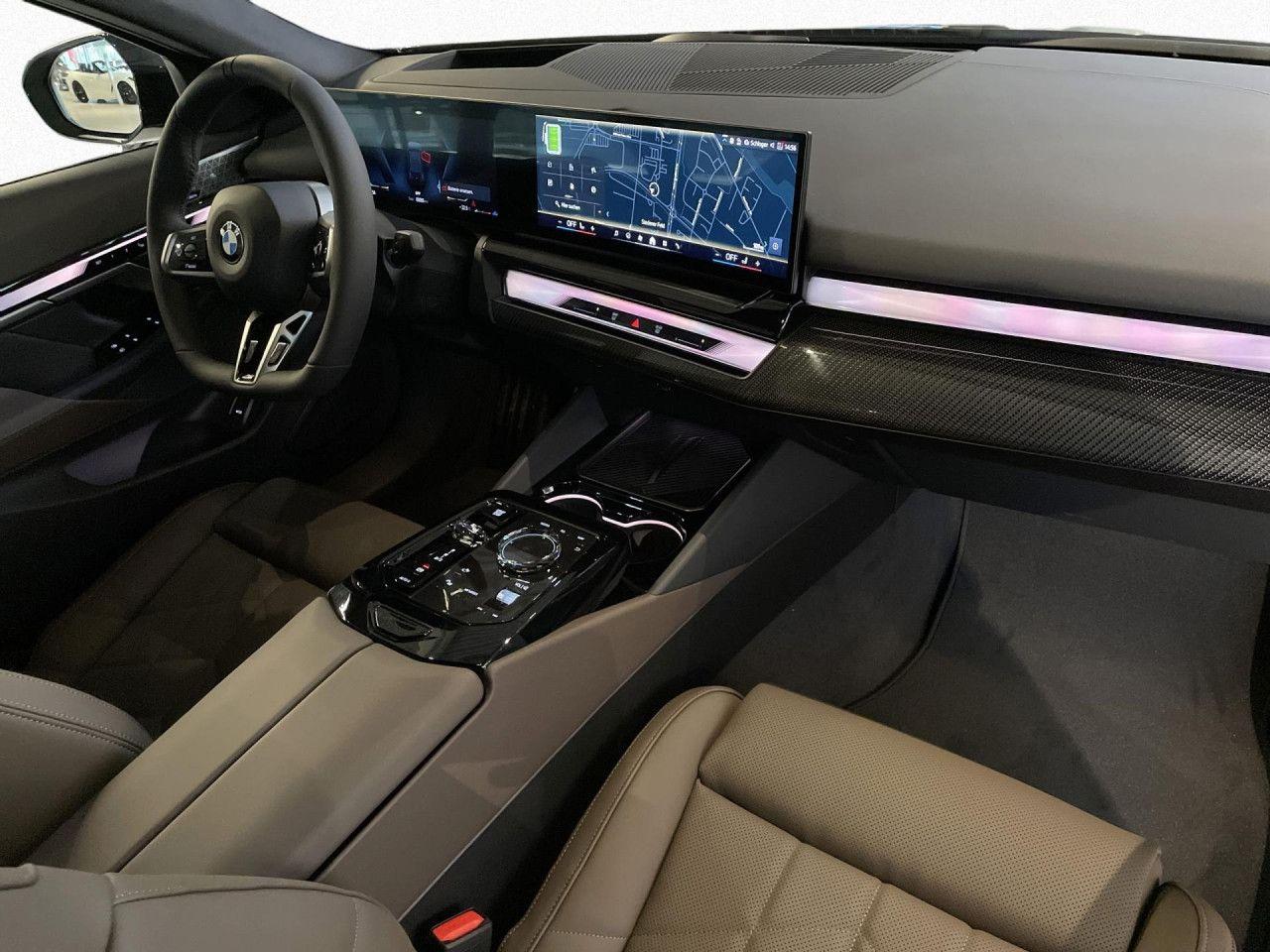BMW 520d Sportpaket Bluetooth HUD Navi LED Klima PDC