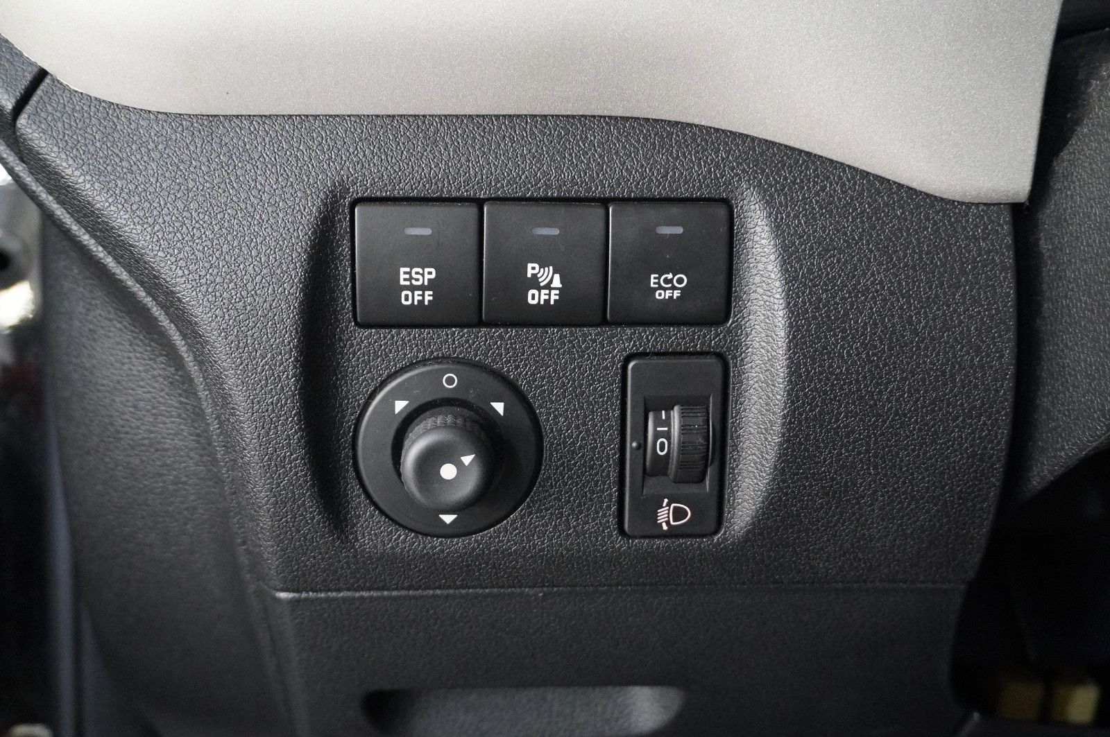 Fahrzeugabbildung Citroën Berlingo Kombi 1.6 HDI SELECTION 5-SITZ KLIMA/SH