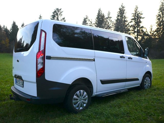 Ford Tourneo Custom