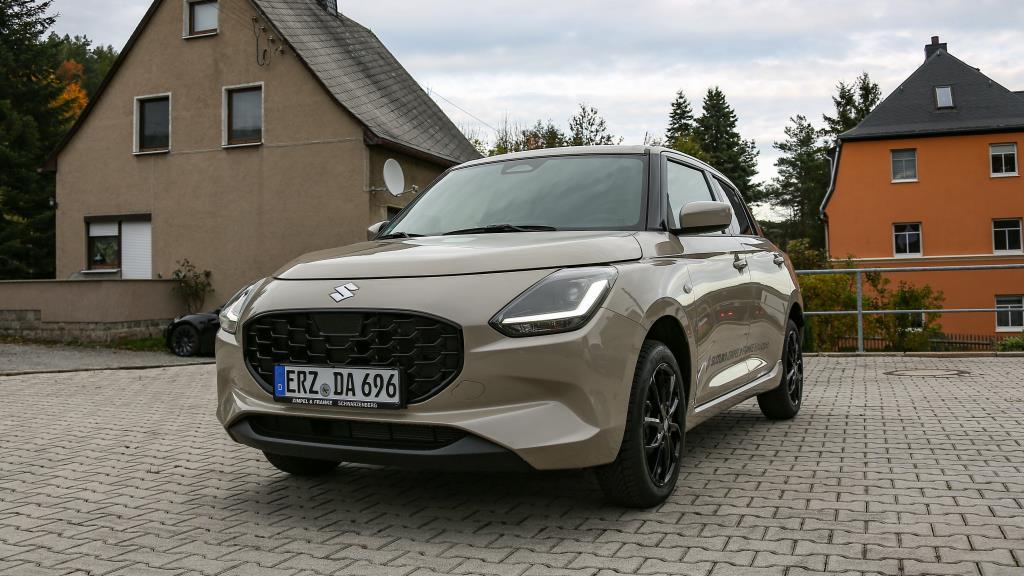 Suzuki SWIFT COMFORT ALLGRIP HYBRID LED+SHZ+Allrad